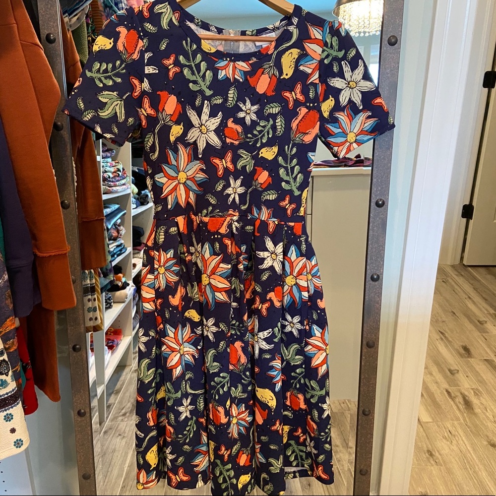 LuLaRoe Amelia Dress